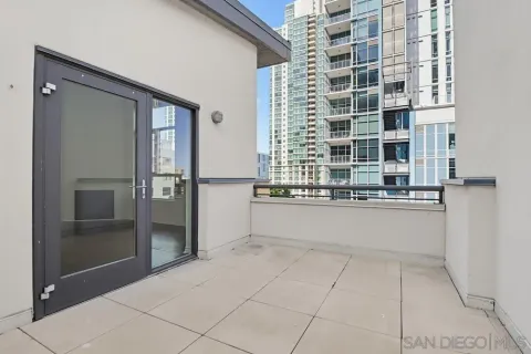 $879,000 | 1277 Kettner Boulevard, Unit 505, San Diego, CA 92101