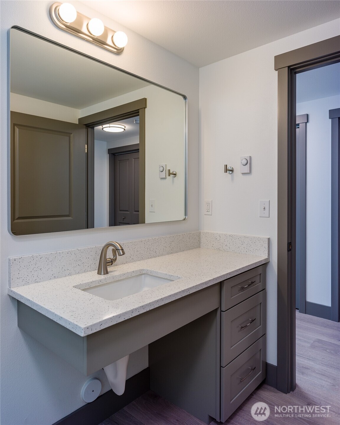 623 Morris Street, Unit E1 La Conner, WA 98257 - Photo 14 of 22