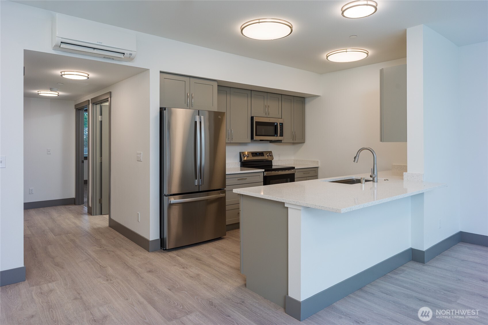 623 Morris Street, Unit E1 La Conner, WA 98257 - Photo 7 of 22