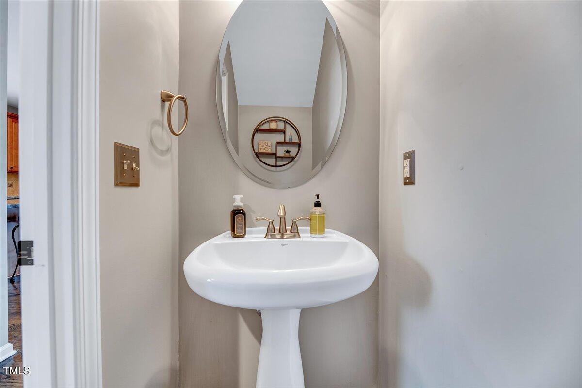 2708 Kinsley Place Raleigh, NC 27616 - Photo 7 of 30 Half Bath