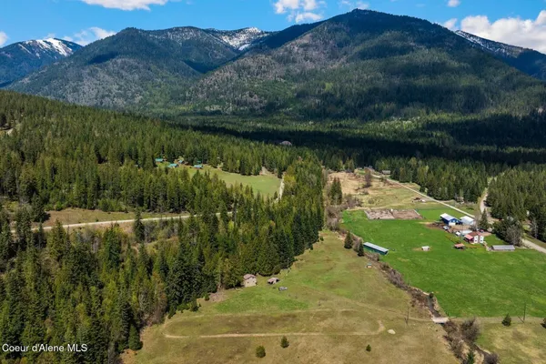 $325,000 | 2359 East Spring Creek Road, Clark Fork, ID 83811