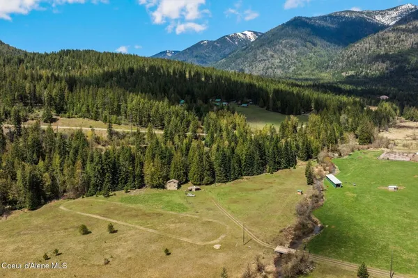 $325,000 | 2359 East Spring Creek Road, Clark Fork, ID 83811