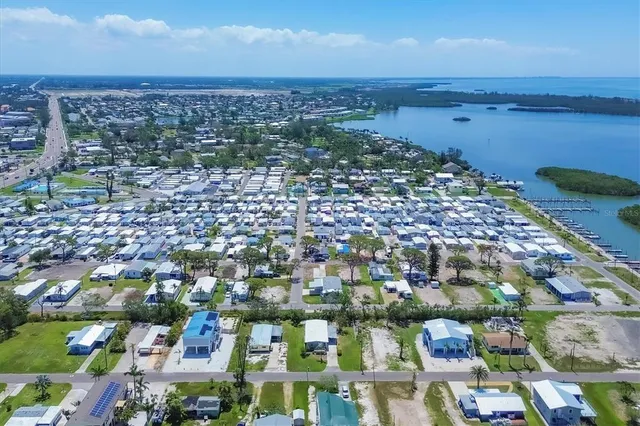 $429,000 | 4515 106th Street West, Bradenton, FL 34210