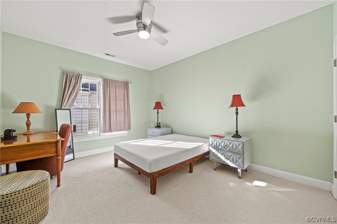 5124 Park Commons Loop Glen Allen, VA 23059 - Photo 17 of 30 a living room with furniture and a window