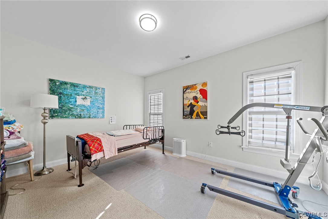 5124 Park Commons Loop Glen Allen, VA 23059 - Photo 20 of 30 a living room with furniture
