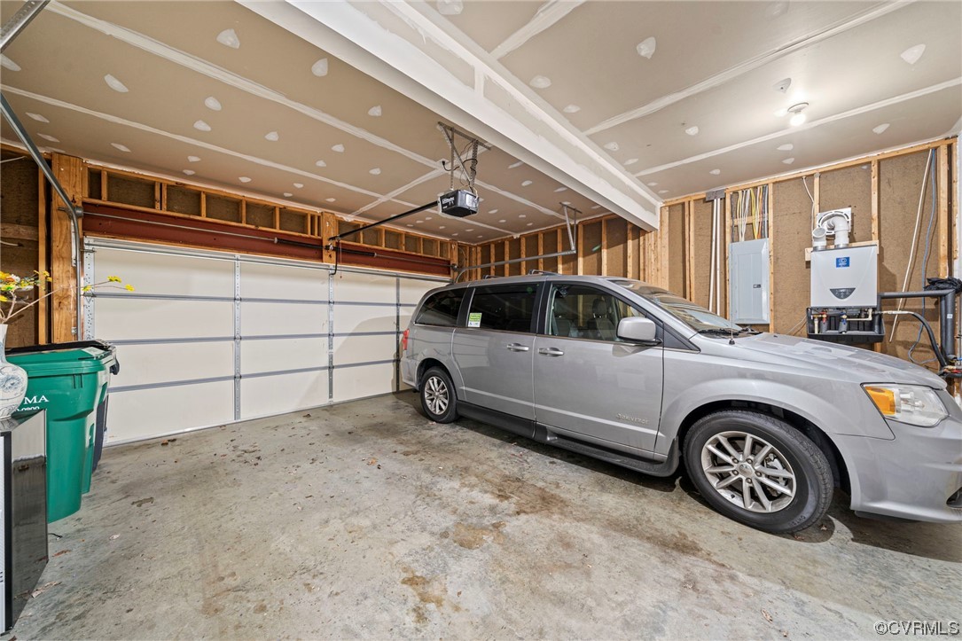 5124 Park Commons Loop Glen Allen, VA 23059 - Photo 25 of 30 a view of a car garage
