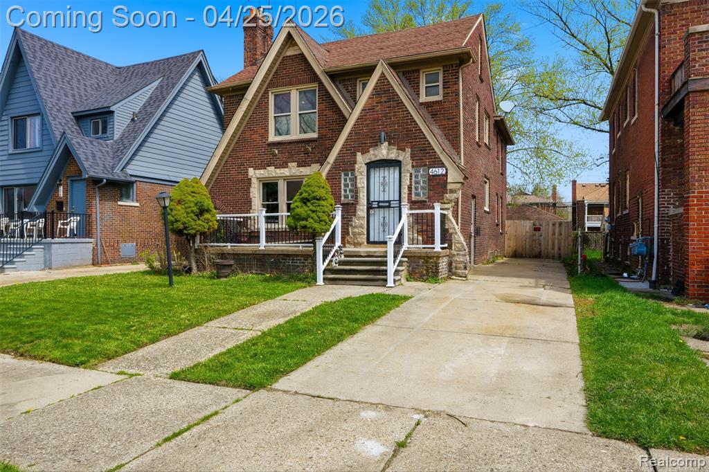 4612 Balfour Road Detroit, MI 48224 - Photo 1 of 48