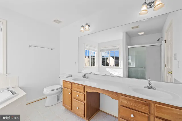 $855,000 | 8537 Trade Wind Court, Bristow, VA 20136