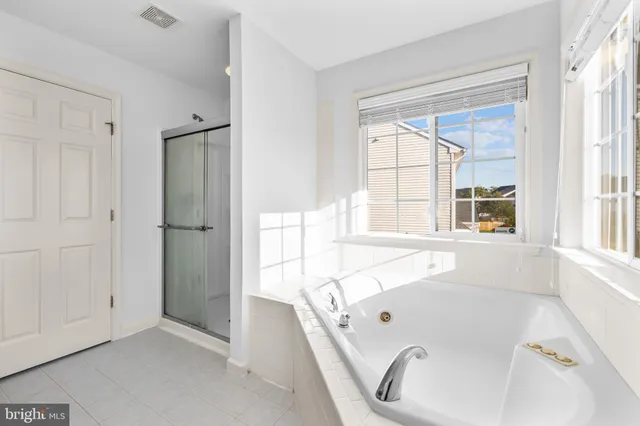 $855,000 | 8537 Trade Wind Court, Bristow, VA 20136