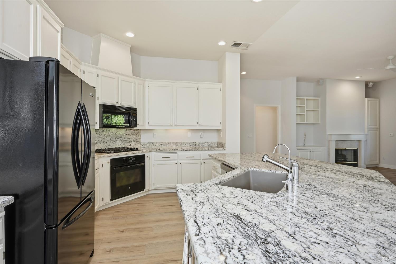 844 Signorelli Circle St. Helena, CA 94574 - Photo 7 of 30