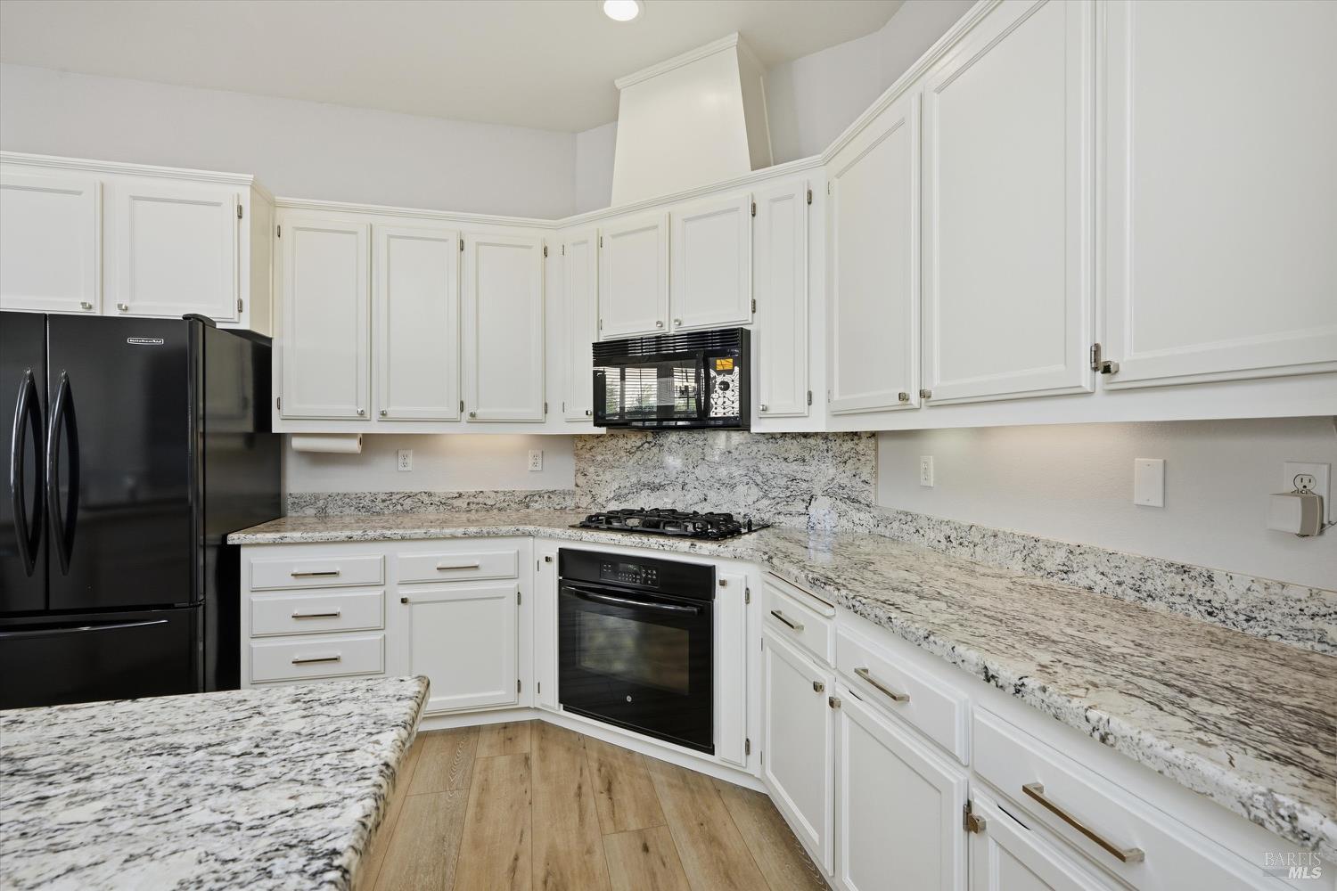 844 Signorelli Circle St. Helena, CA 94574 - Photo 10 of 30