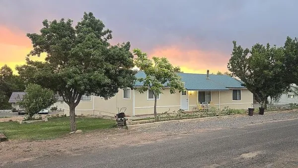 $335,000 | 10 Udall Street, Eagar, AZ 85925