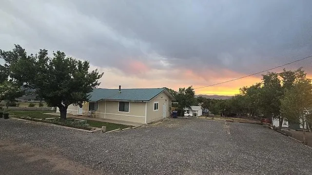 $335,000 | 10 Udall Street, Eagar, AZ 85925