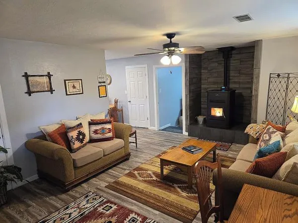 $335,000 | 10 Udall Street, Eagar, AZ 85925