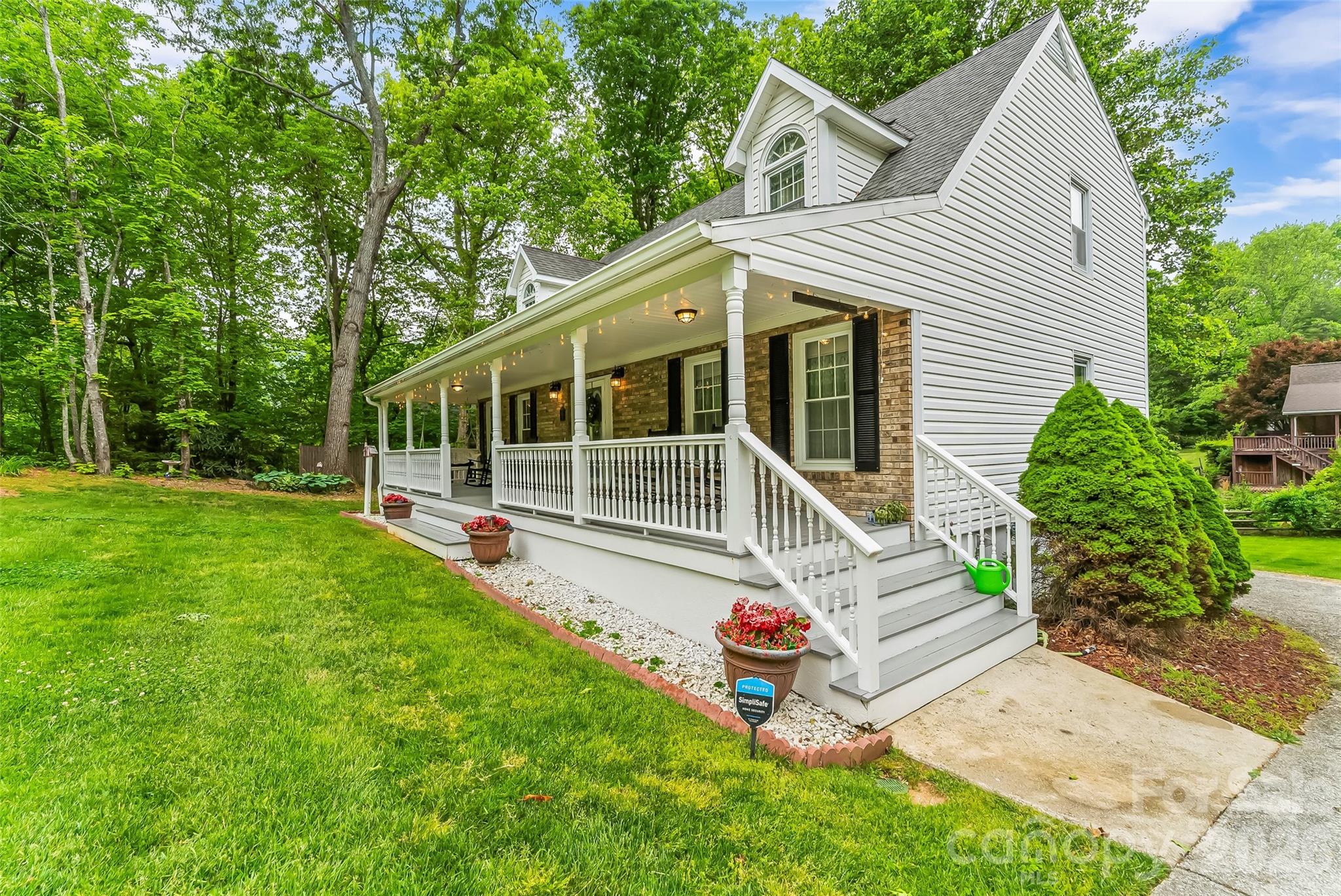 808 Lakey Gap Road Black Mountain, NC 28711 - Photo 2 of 35
