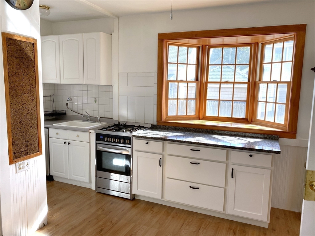 43 Conant Road Quincy, MA 02171 - Photo 9 of 42 Gallery Image 9