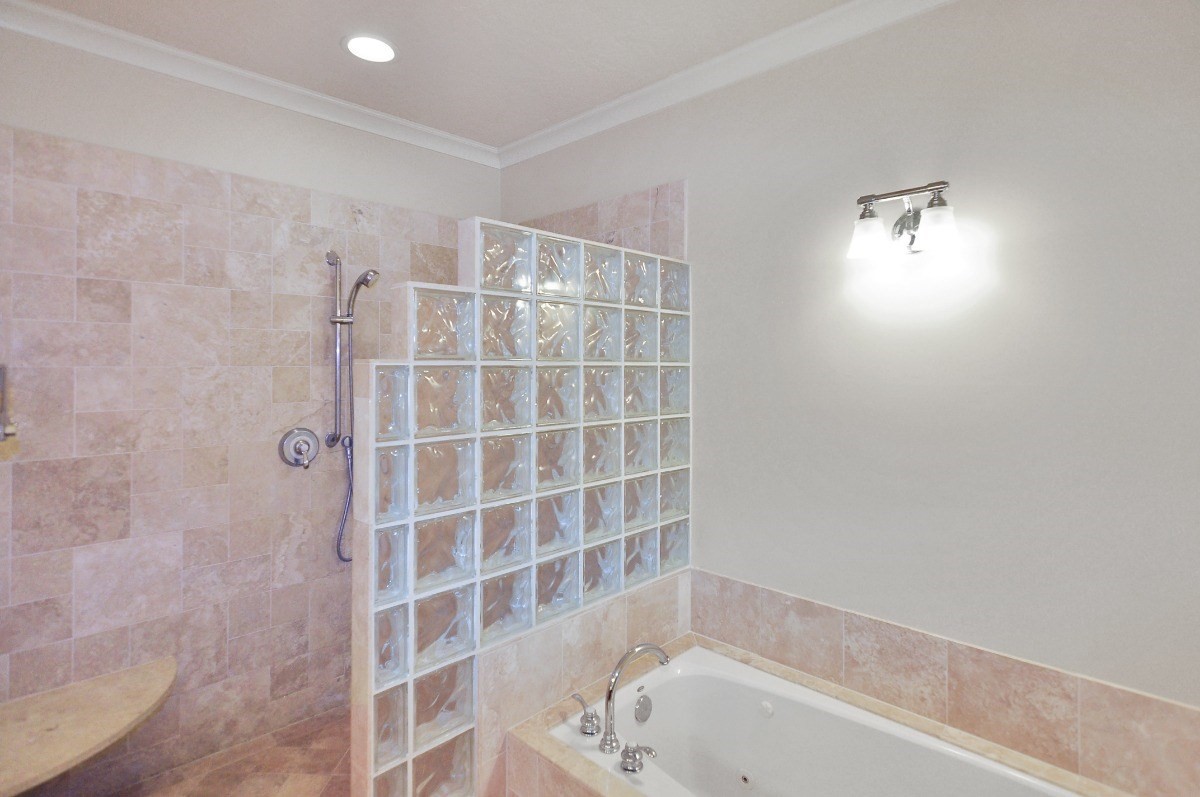 2387 Ho'ohu Road, Unit 212 Koloa, HI 96756 - Photo 11 of 16