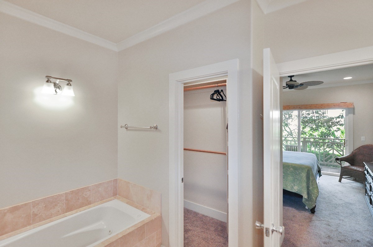 2387 Ho'ohu Road, Unit 212 Koloa, HI 96756 - Photo 6 of 16