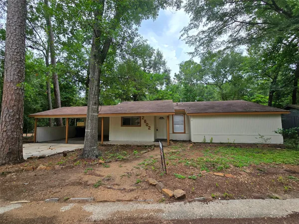 $1,595 | 2602 North Red Cedar Circle, The Woodlands, TX 77380