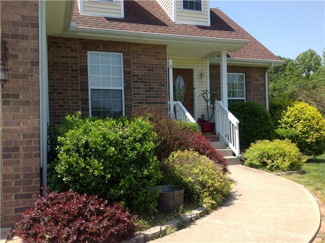 407 Berry Circle Springfield, TN 37172 - Photo 2 of 20 Fantastic sidewalk entry.