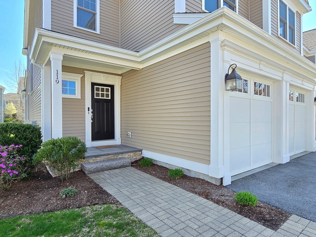 119 Oxbow Road, Unit 119 Framingham, MA 01701 - Photo 5 of 39 Gallery Image 5