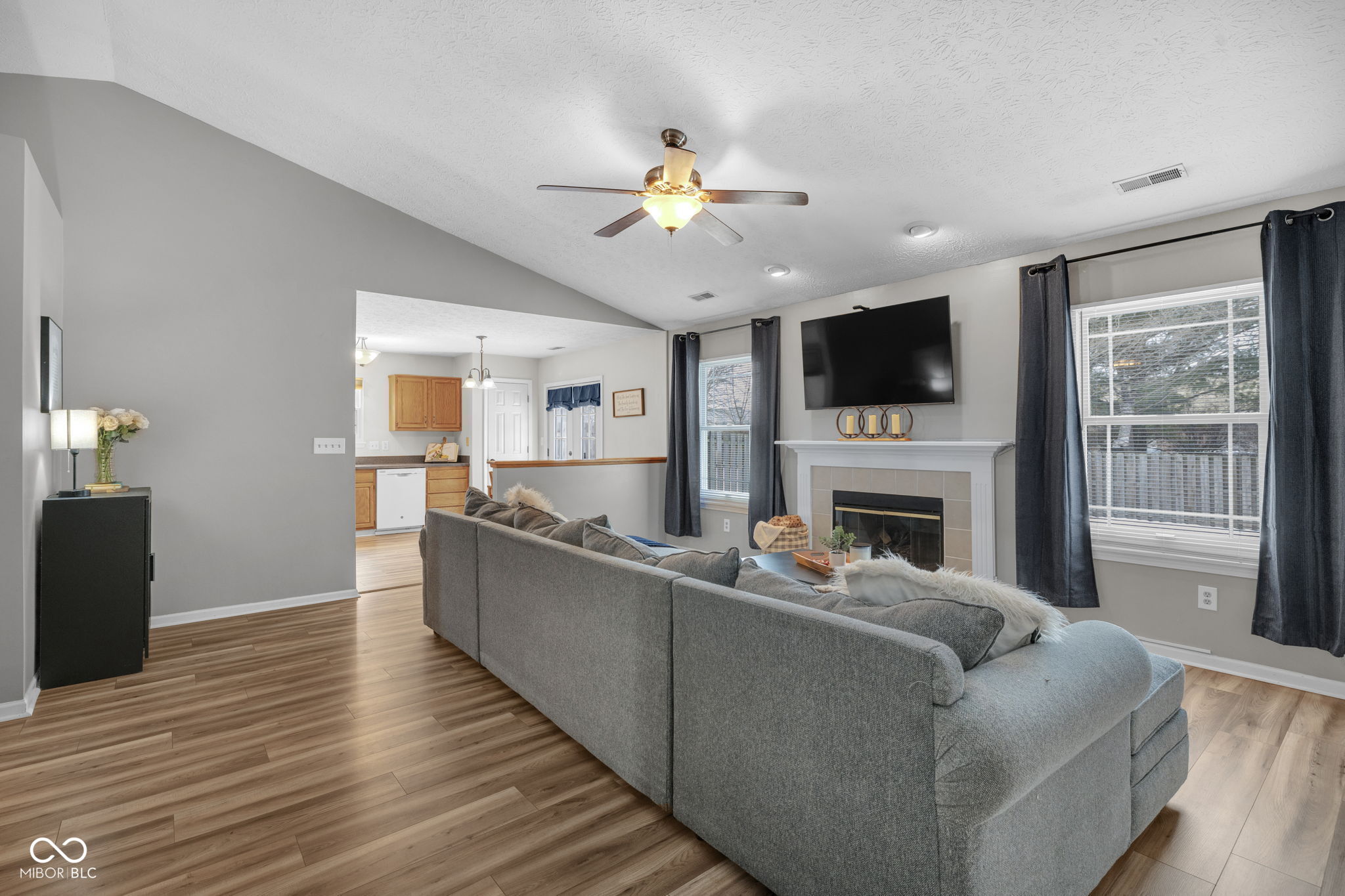 13022 St Andrews Way Fishers, IN 46038 - Photo 10 of 34