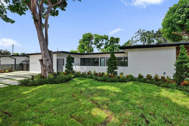 $1,799,000 | 1931 Northeast 186th Drive, North Miami Beach, FL 33179