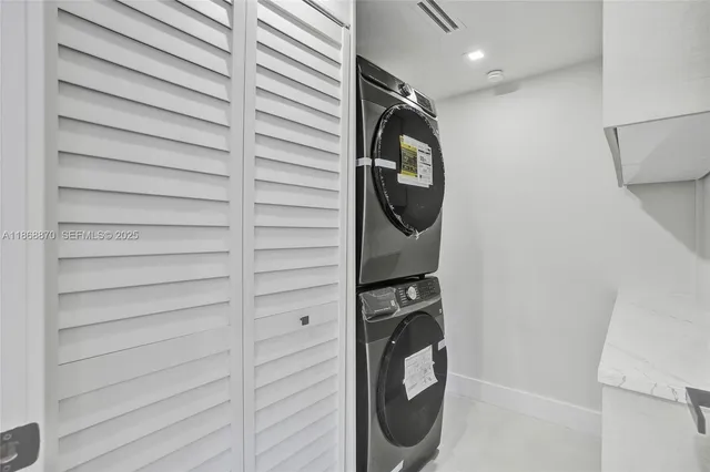 $1,799,000 | 1931 Northeast 186th Drive, North Miami Beach, FL 33179