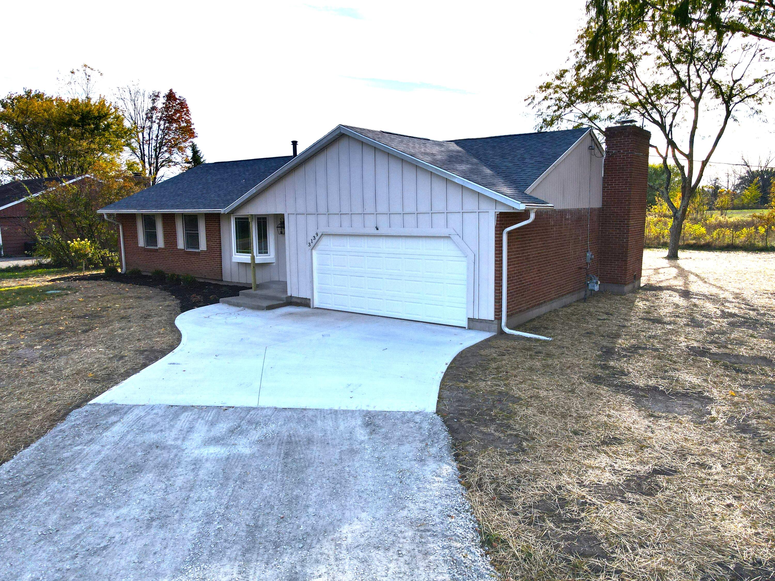 3139 South Tecumseh Road Springfield, OH 45502 - Photo 3 of 31