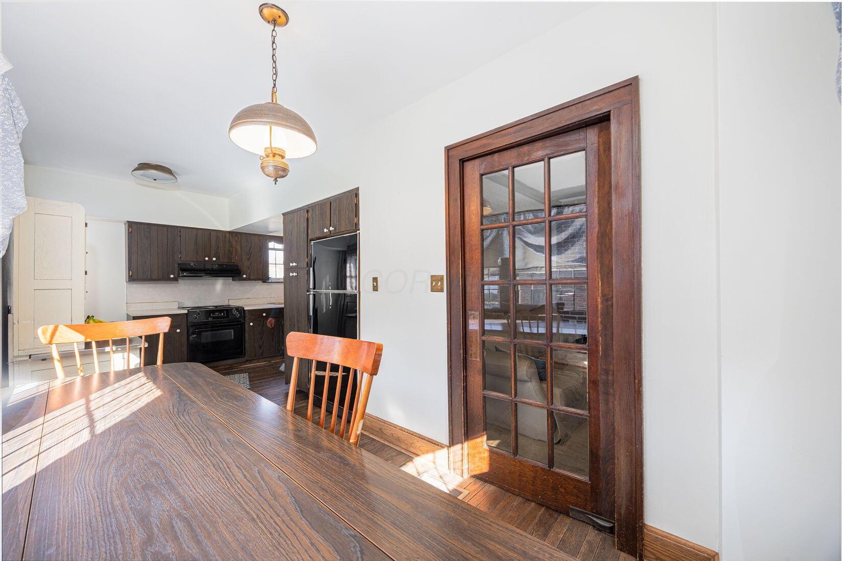 2619 Bexley Park Road Columbus, OH 43209 - Photo 18 of 39 Eating Space