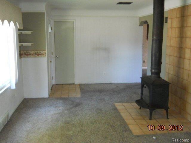 13731 Trenton Road Southgate, MI 48195 - Photo 9 of 12 fannie 066.JPG