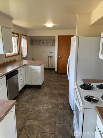 $265,000 | 137 Schilling Drive, Moses Lake, WA 98837