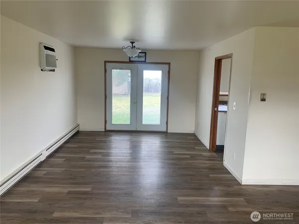 $265,000 | 137 Schilling Drive, Moses Lake, WA 98837