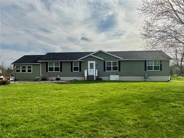 $342,500 | 1452 State Route, Sterling, NY 13156