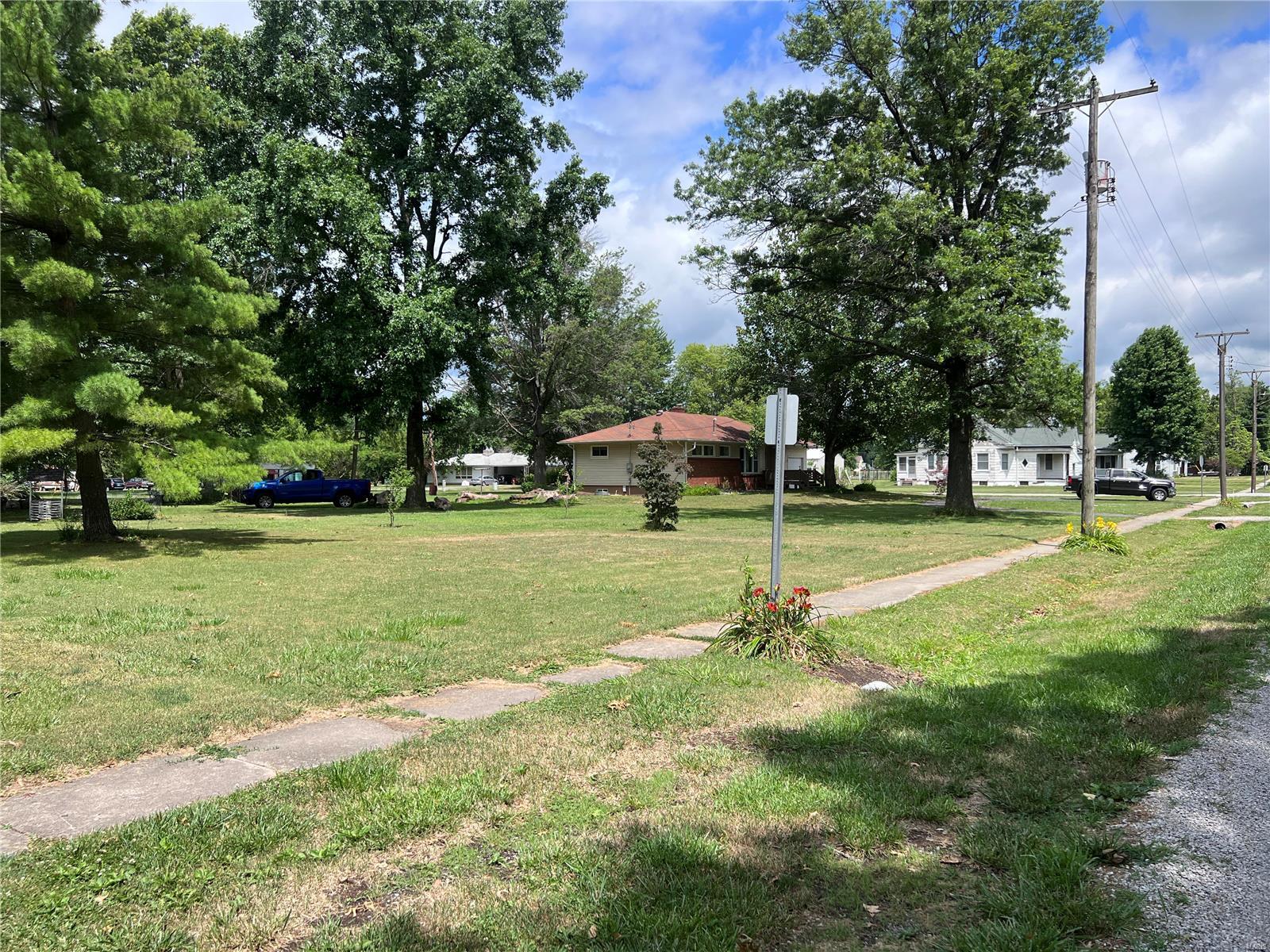 503 South Main Street New Douglas, IL 62074 - Photo 19 of 58