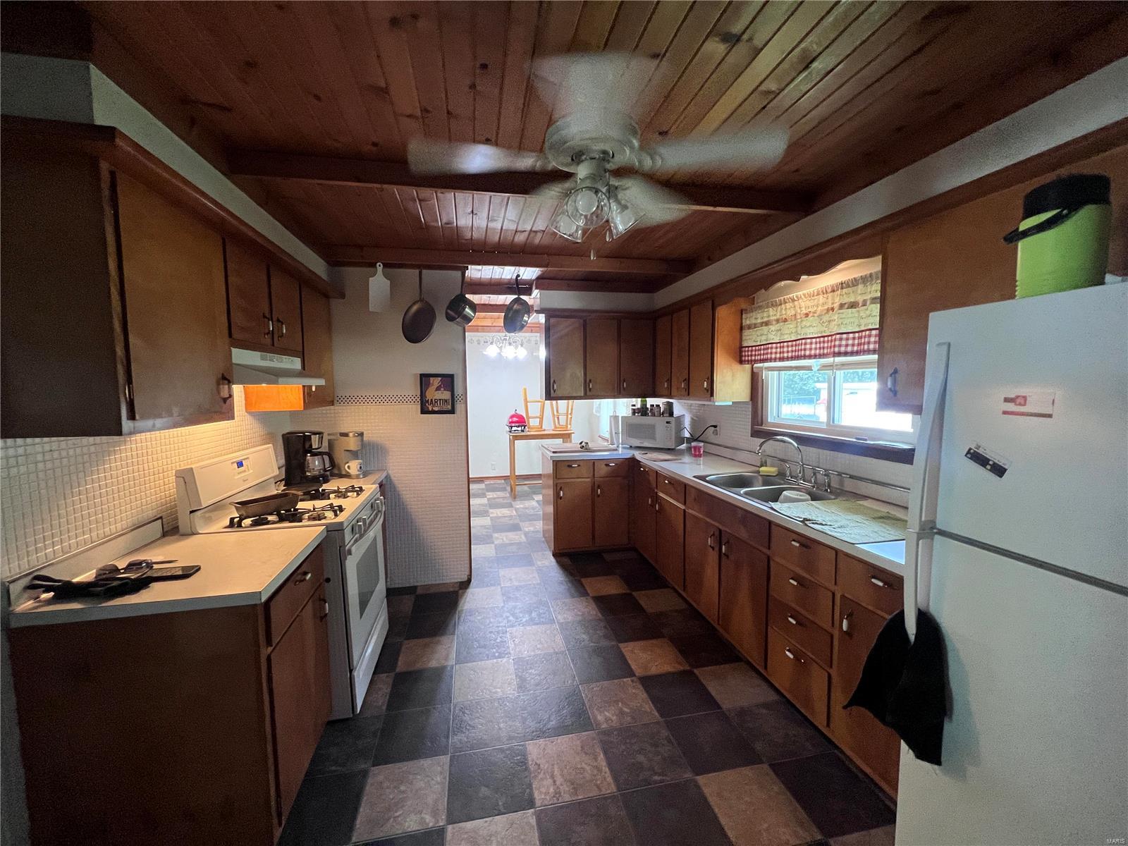 503 South Main Street New Douglas, IL 62074 - Photo 30 of 58