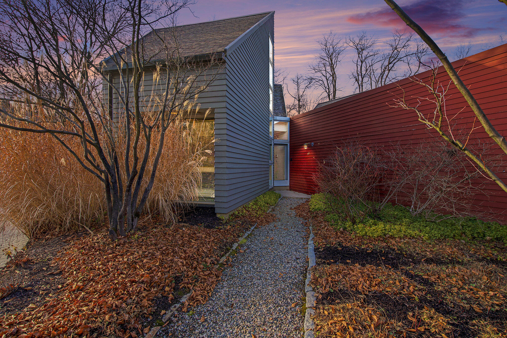 6283 Hellner Road Ann Arbor, MI 48105 - Photo 5 of 106 005_dsc03340-2twilight