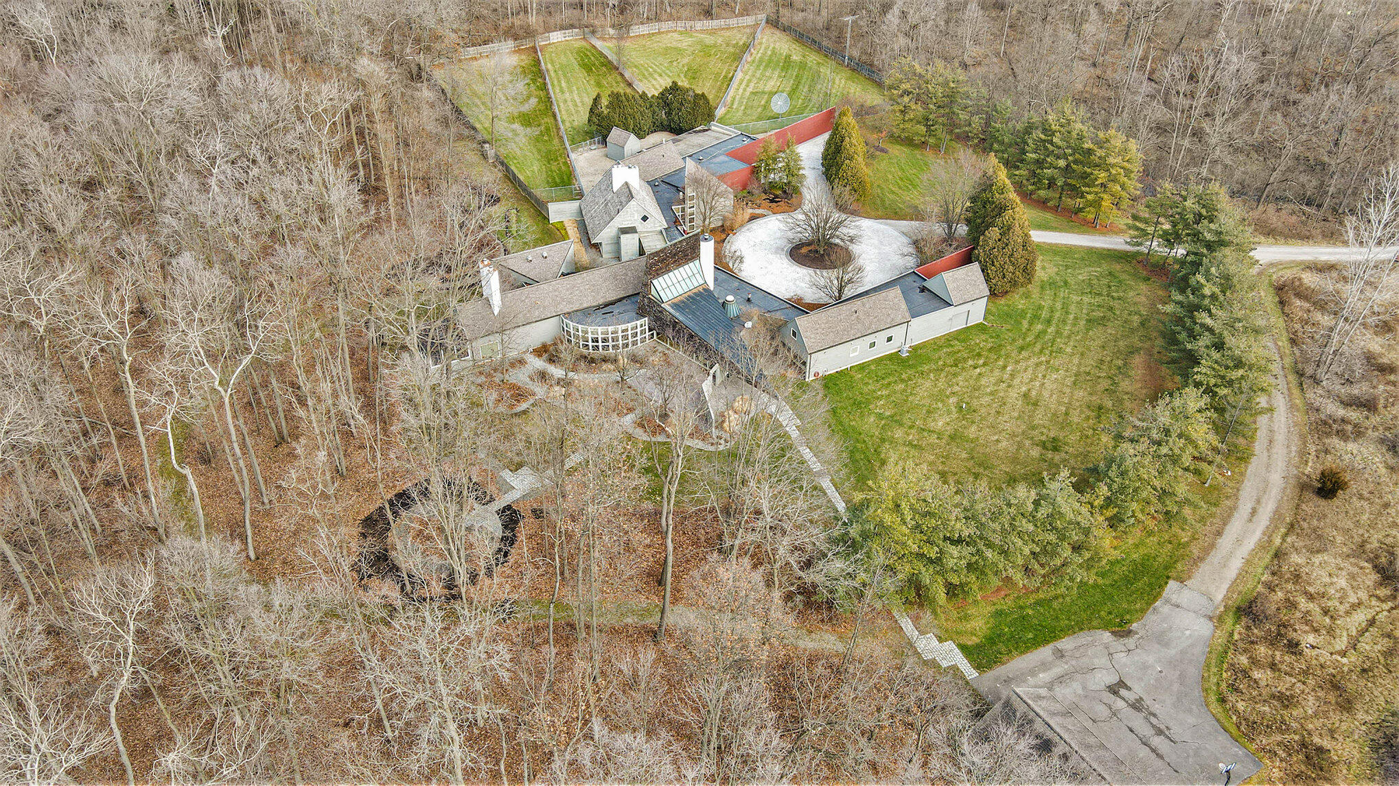 6283 Hellner Road Ann Arbor, MI 48105 - Photo 100 of 106 103_dji_0867