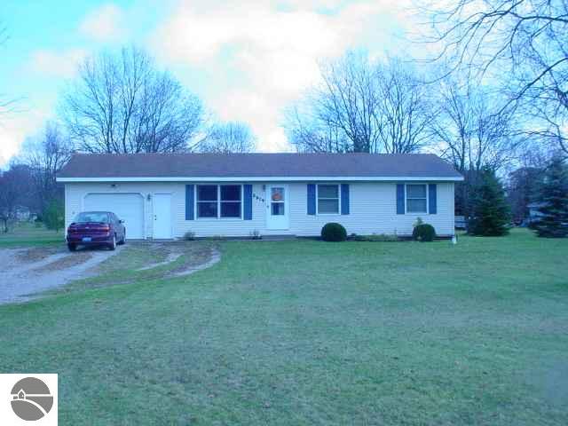 3519 Cecil Road Cadillac, MI 49601 - Photo 1 of 5 1670000.JPG