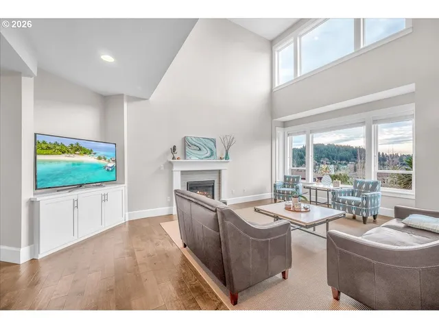 $1,250,000 | 14111 Southeast Tarnahan Court, Happy Valley, OR 97086