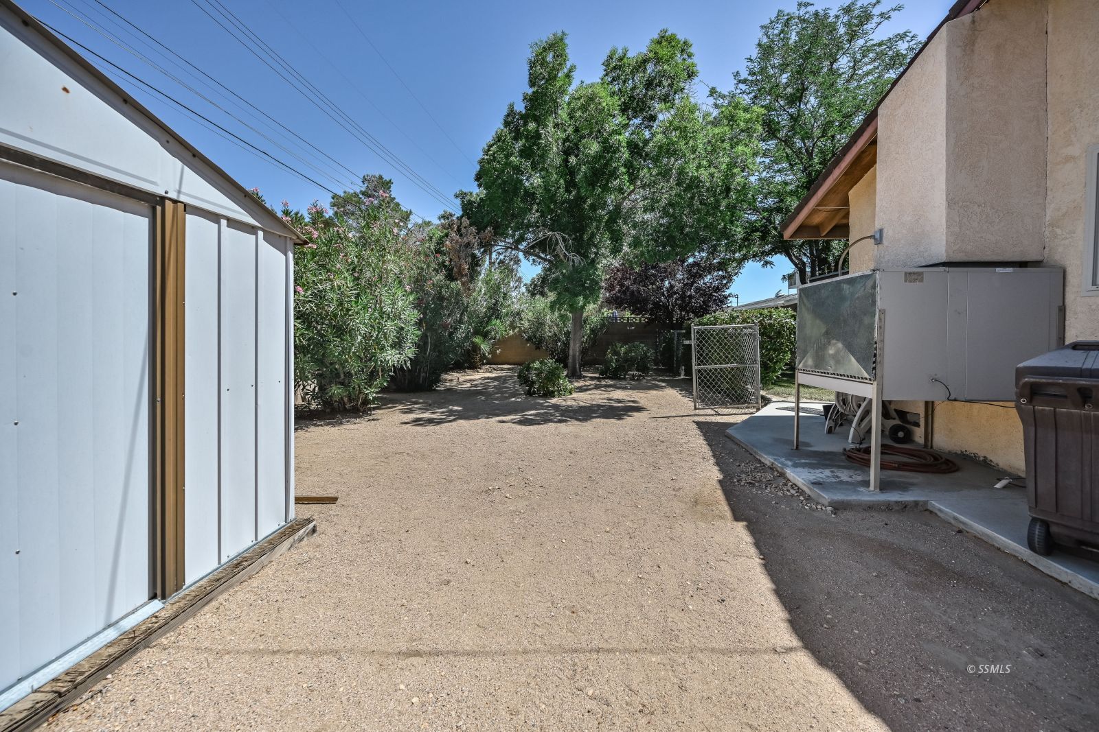 400 Karin Street Ridgecrest, CA 93555 - Photo 32 of 34