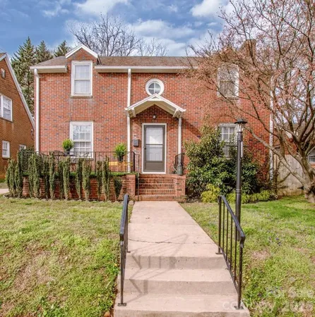 $279,777 | 416 South Race Street, Statesville, NC 28677