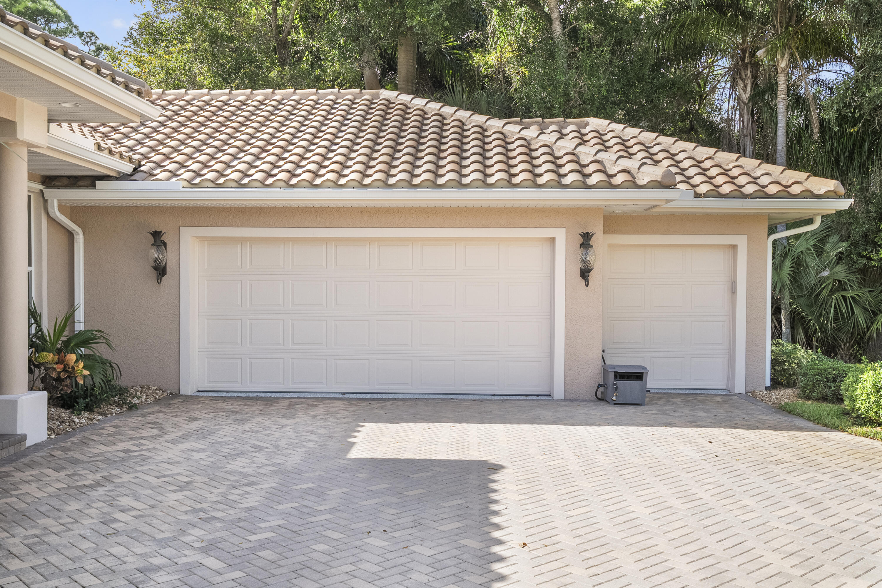 1234 Southwest Locks Road Stuart, FL 34997 - Photo 44 of 53 a front view of a house