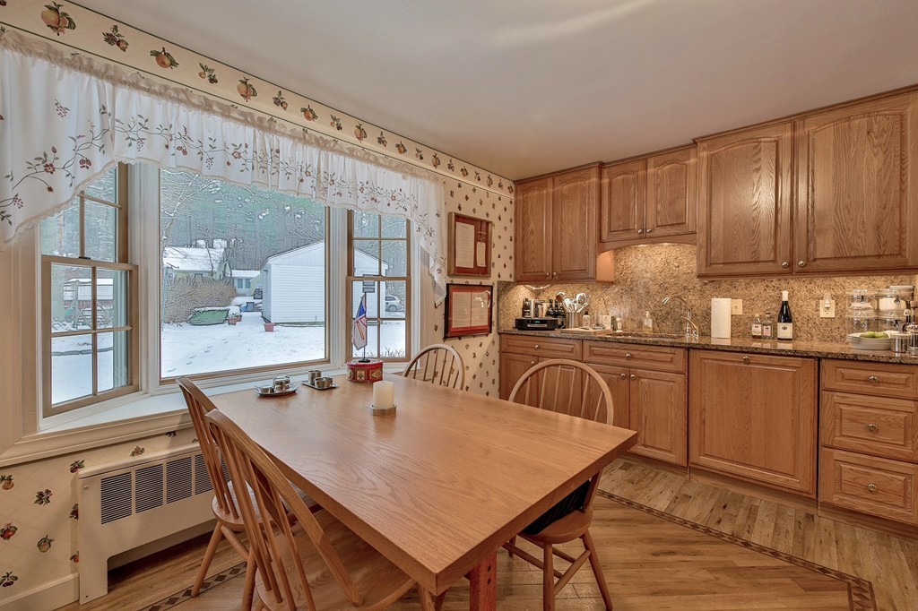 444 Great Road Bedford, MA 01730 - Photo 2 of 17 Gallery Image 2