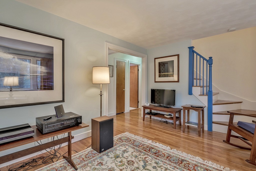 444 Great Road Bedford, MA 01730 - Photo 6 of 17 Gallery Image 6