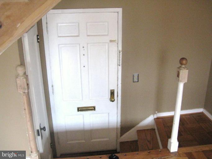 3752 Gunston Road, Unit 90437 Alexandria, VA 22302 - Photo 2 of 15 Entrance / Foyer