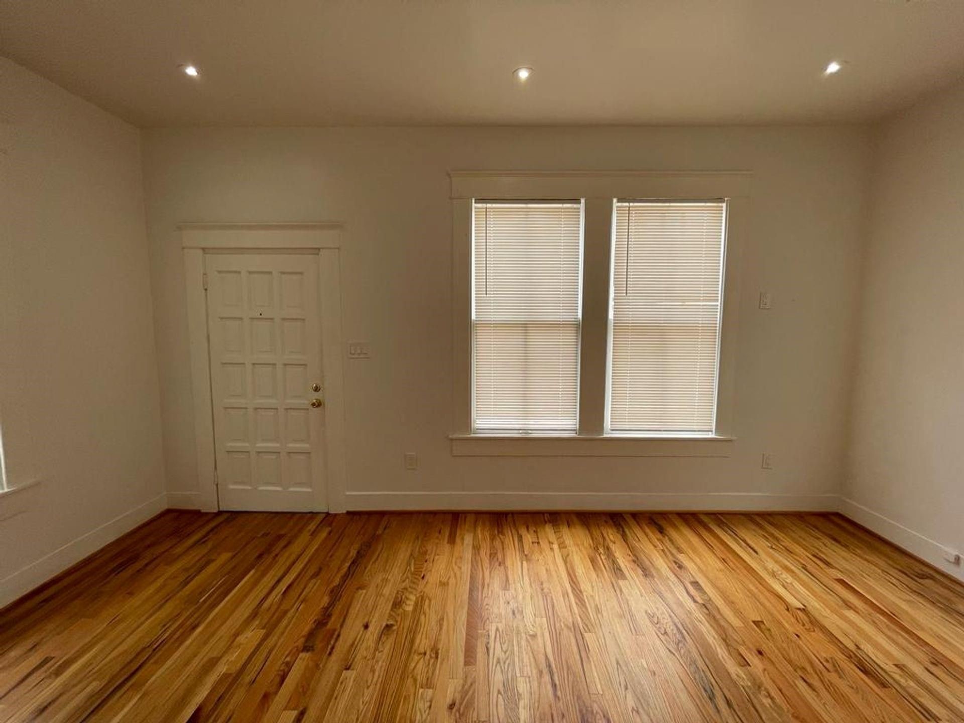 2118 Carter Street Houston, TX 77008 - Photo 3 of 8 Large living room with beautiful hardwood flooring