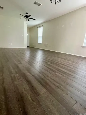 $1,695 | 513 Granite Mist, Universal City, TX 78148