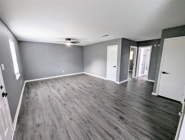 $1,225 | 2015 Rosalee Street, Unit 4, La Marque, TX 77568