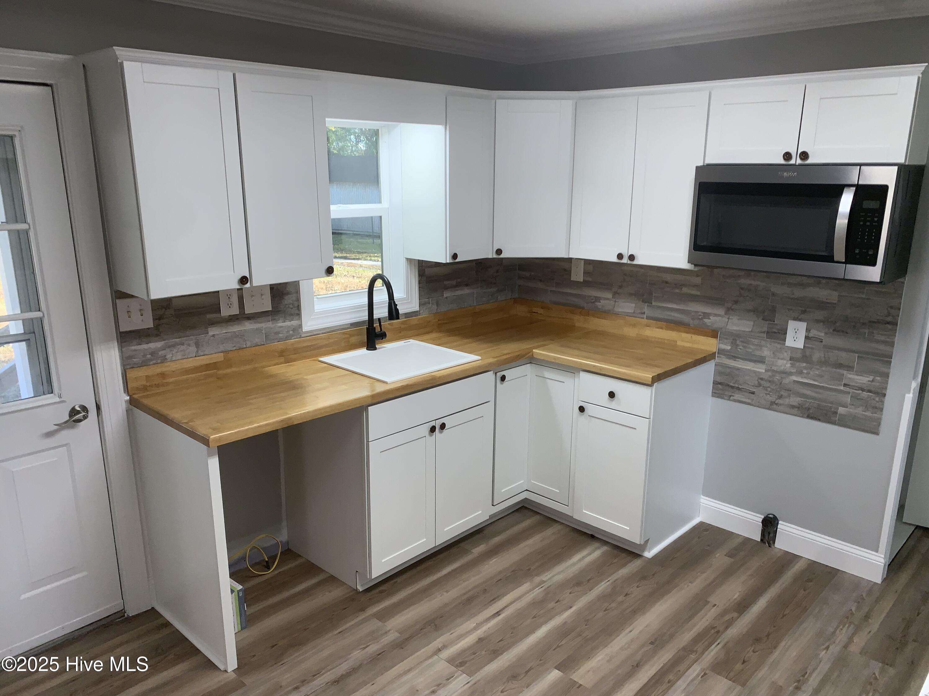 185 Saints Delight Church Road New Bern, NC 28560 - Photo 4 of 7 IMG_1576